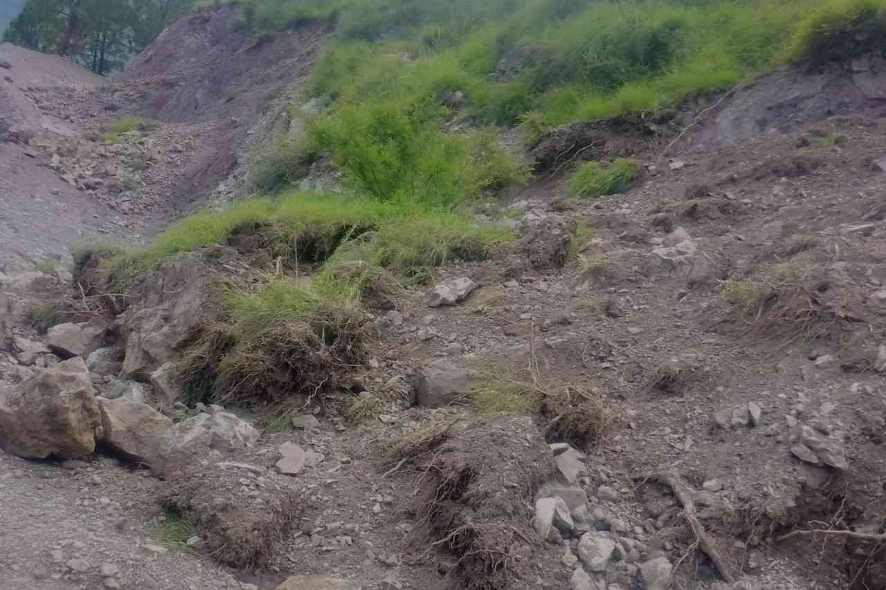 Hangari Tatar Road